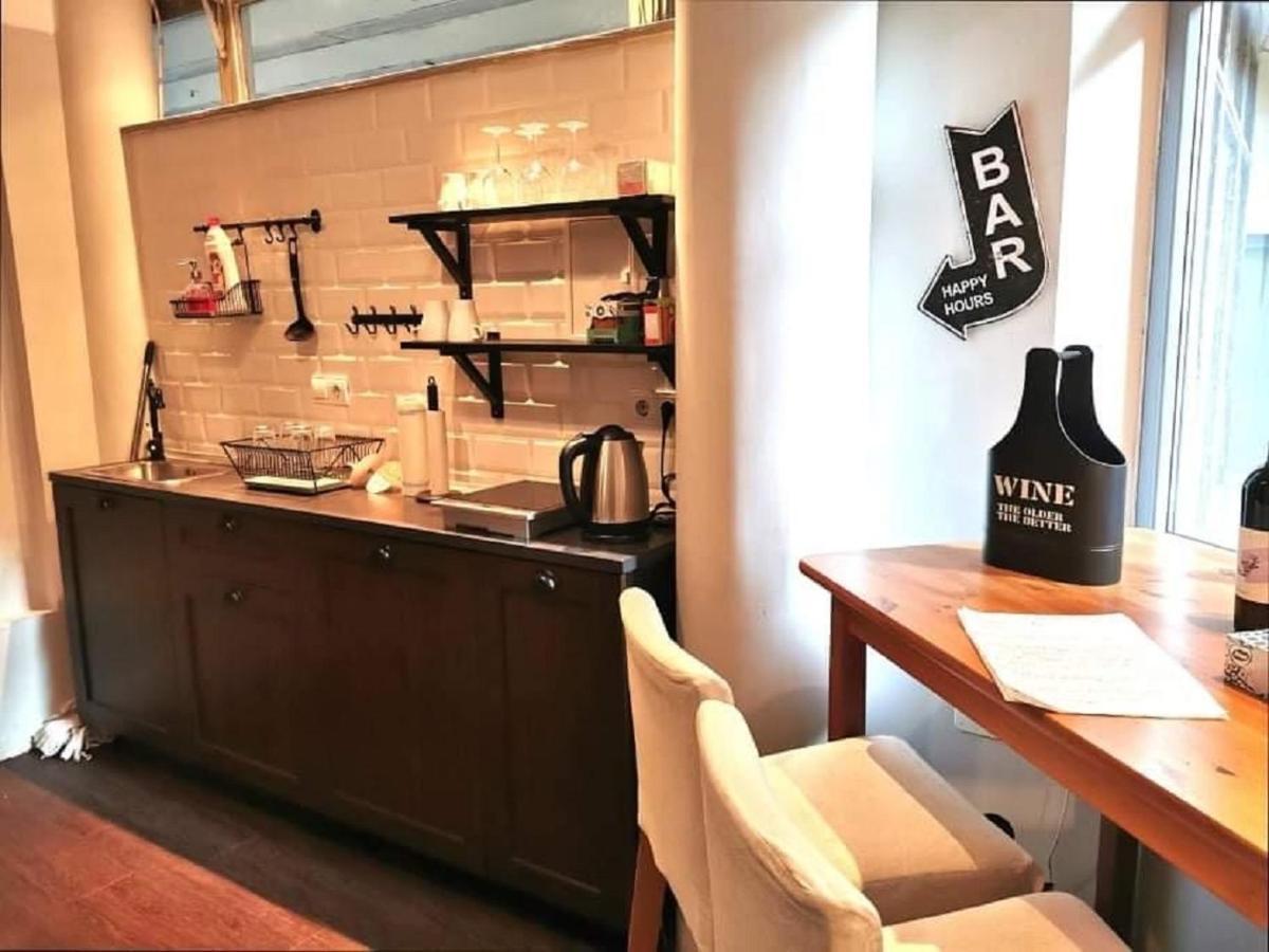 Cheerful Studio Budapest Downtown المظهر الخارجي الصورة