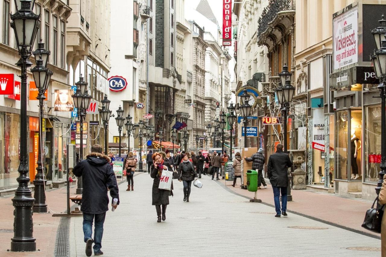 Cheerful Studio Budapest Downtown المظهر الخارجي الصورة